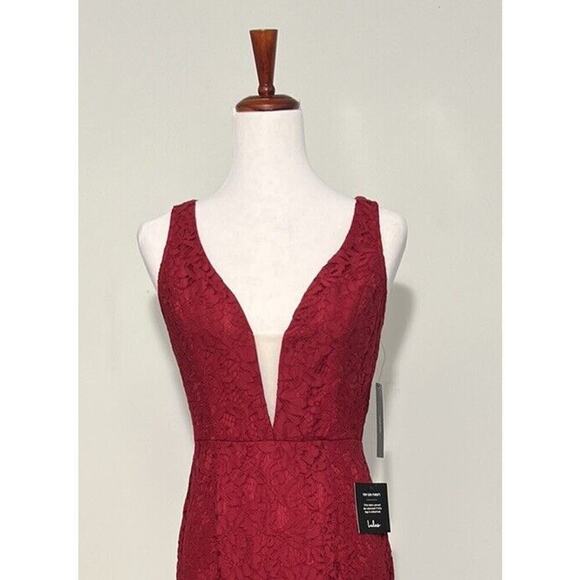 Lulus Everly Wine Red Lace Maxi Dress Size M Romantic Prom Formal Bridesmaid NWT - Picture 8 of 13